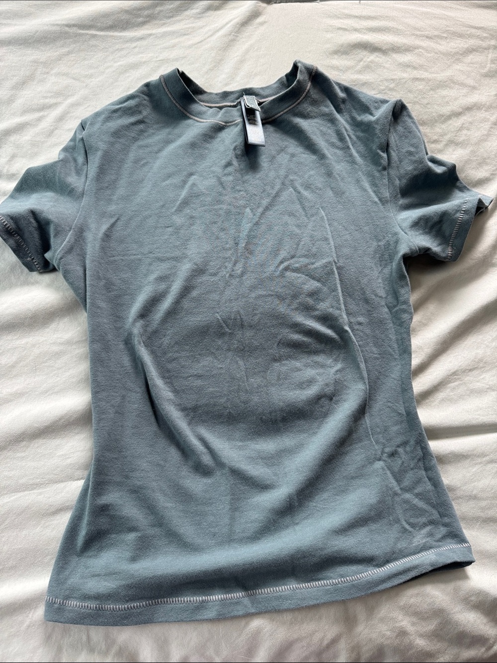 Skims tee